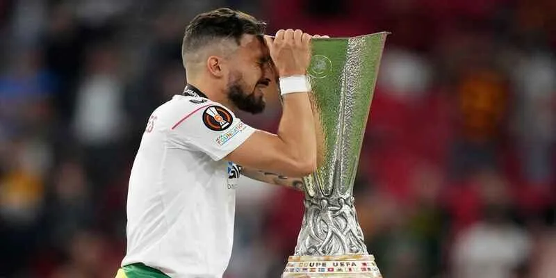 Alex Telles's Outstanding Achievements